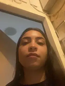 Snapshot of naomiiii55 chatting on July 5, 2026, 12:34 pm naomiiii55 online show from July 5, 2026, 12:34 pm
