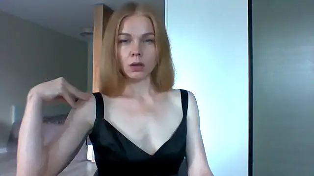 Snapshot of Tina5394 chatting on July 15, 2026, 4:36 pm Tina5394 online show from July 15, 2026, 4:36 pm