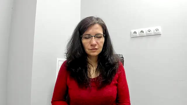Snapshot of Miss_Heliena chatting on May 29, 2026, 7:36 am Miss Heliena online show from May 29, 2026, 7:36 am