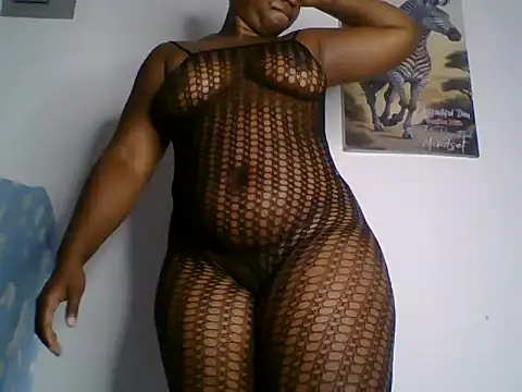 curvy queen89 online show from May 30, 2026, 7:25 am