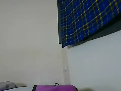 Snapshot of prettyqueenh chatting on May 29, 2026, 4:29 am prettyqueenh online show from May 29, 2026, 4:29 am