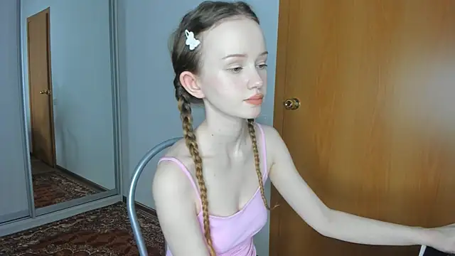 babymolly2 online show from July 2, 2026, 6:25 pm