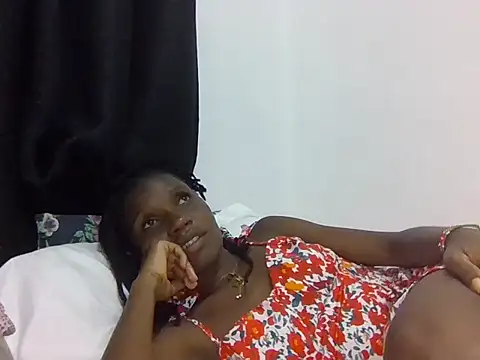 Snapshot of Sexxy_petite1 chatting on June 25, 2026, 10:09 am Sexxy petite1 online show from June 25, 2026, 10:09 am