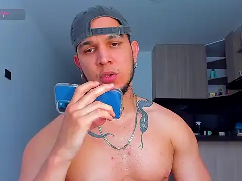 Snapshot of jacob_lautnerr chatting on May 28, 2026, 9:10 pm jacob lautnerr online show from May 28, 2026, 9:10 pm