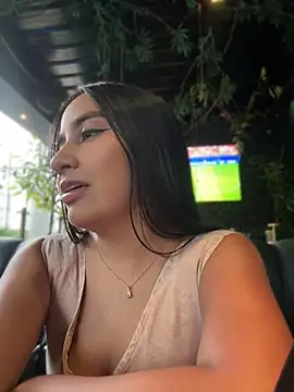 Snapshot of HaileyBieber_ chatting on June 25, 2026, 11:10 pm HaileyBieber online show from June 25, 2026, 11:10 pm