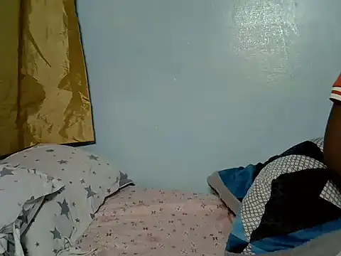 Snapshot of Sexxy_freaky8 chatting on June 2, 2026, 9:37 pm Sexxy freaky8 online show from June 2, 2026, 9:37 pm