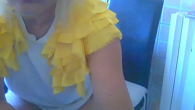 Snapshot of Alaska-perla chatting on June 22, 2026, 3:53 pm Alaska-perla online show from June 22, 2026, 3:53 pm