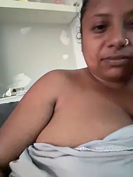 LittleMissGrippy online show from June 7, 2026, 3:28 pm