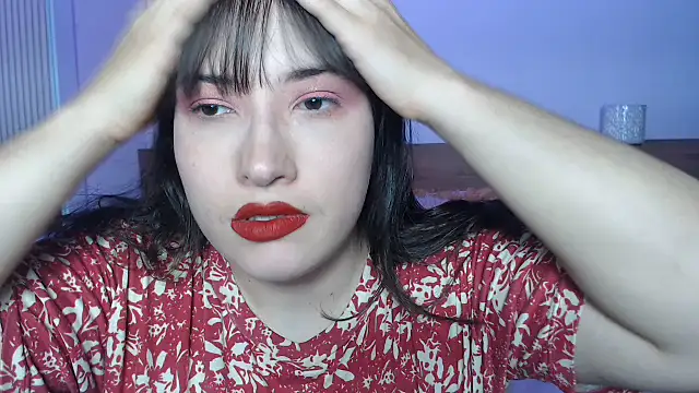 Snapshot of ValentinaGreyy chatting on June 17, 2026, 10:08 pm ValentinaGreyy online show from June 17, 2026, 10:08 pm