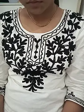 sexy Diya0 online show from June 25, 2026, 12:54 pm