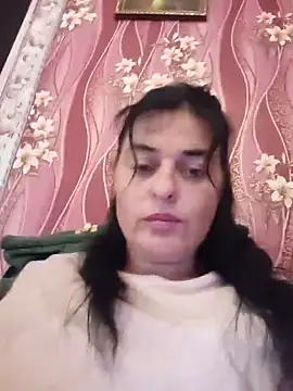 Snapshot of MilashkaXX chatting on May 29, 2026, 11:49 am MilashkaXX online show from May 29, 2026, 11:49 am