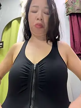 Snapshot of honghong_mother chatting on June 25, 2026, 1:03 am honghong mother online show from June 25, 2026, 1:03 am