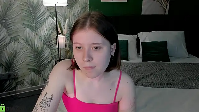 Snapshot of Kylie-Voss chatting on June 10, 2026, 2:57 am Kylie-Voss online show from June 10, 2026, 2:57 am