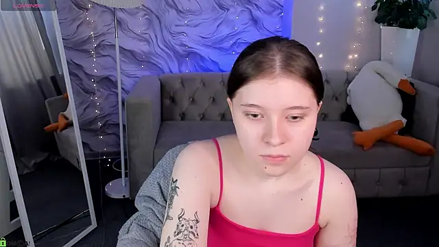Snapshot of Kylie-Voss chatting on June 8, 2026, 3:29 am Kylie-Voss online show from June 8, 2026, 3:29 am