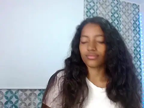Snapshot of Isabellacarson chatting on June 4, 2026, 4:44 pm Isabellacarson online show from June 4, 2026, 4:44 pm