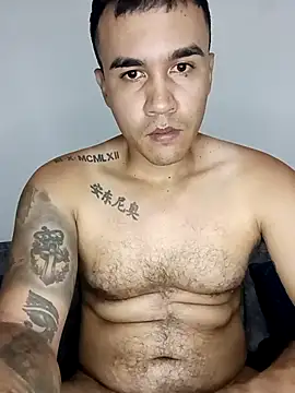 Snapshot of ANDRES_HOT-1996 chatting on December 19, 2025, 5:43 am ANDRES HOT-1996 online show from December 19, 2025, 5:43 am