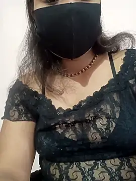 Snapshot of Archana_32 chatting on July 11, 2026, 1:06 am Archana 32 online show from July 11, 2026, 1:06 am