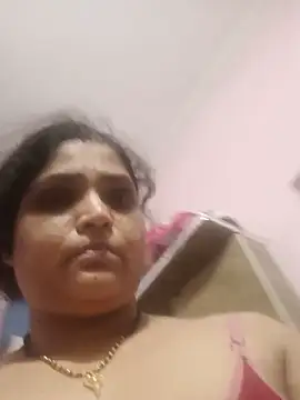 Suhana sharma89 online show from June 4, 2026, 6:40 am