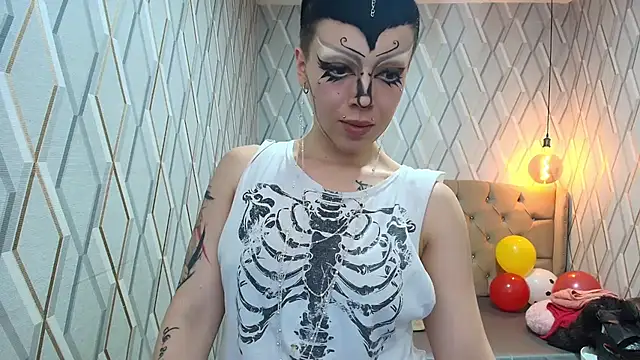 Snapshot of JeannMarie chatting on July 2, 2026, 3:07 am JeannMarie online show from July 2, 2026, 3:07 am