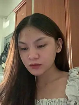 Snapshot of Weevi10 chatting on July 21, 2026, 6:37 am Weevi10 online show from July 21, 2026, 6:37 am