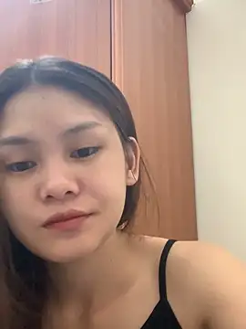 Snapshot of Weevi10 chatting on June 2, 2026, 6:35 am Weevi10 online show from June 2, 2026, 6:35 am