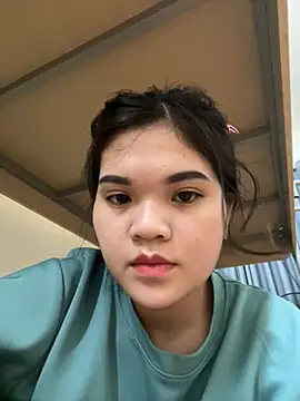 -Queen429- online show from June 2, 2026, 2:39 pm