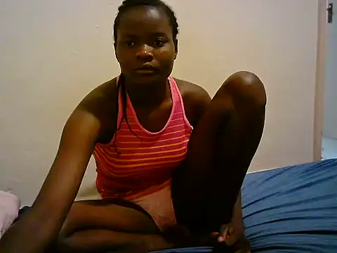 Snapshot of BerryJulie chatting on July 9, 2026, 9:47 pm BerryJulie online show from July 9, 2026, 9:47 pm