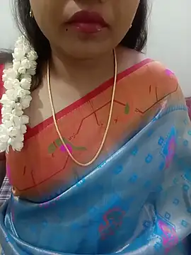 Snapshot of Anushka_tamil_kannada chatting on June 19, 2026, 6:19 am Anushka tamil kannada online show from June 19, 2026, 6:19 am