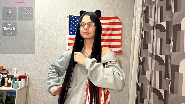 Snapshot of NewGenAlt chatting on June 23, 2026, 4:27 pm NewGenAlt online show from June 23, 2026, 4:27 pm