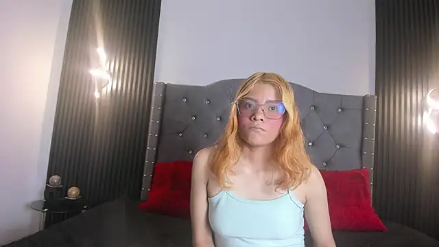 Sol Moreno online show from June 2, 2026, 7:36 pm
