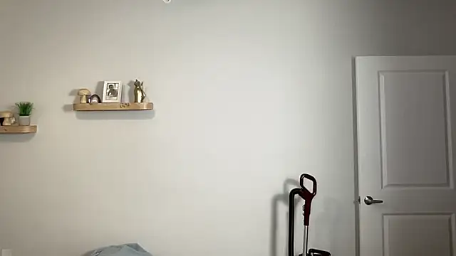 Snapshot of maddiliz chatting on October 23, 2025, 3:27 am maddiliz online show from October 23, 2025, 3:27 am