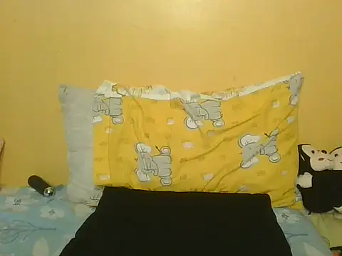Snapshot of Suzzy_Baibe chatting on August 5, 2026, 8:58 pm Suzzy Baibe online show from August 5, 2026, 8:58 pm