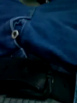 Snapshot of Singlemaleforcouples chatting on December 12, 2024, 12:44 pm Singlemaleforcouples online show from December 12, 2024, 12:44 pm