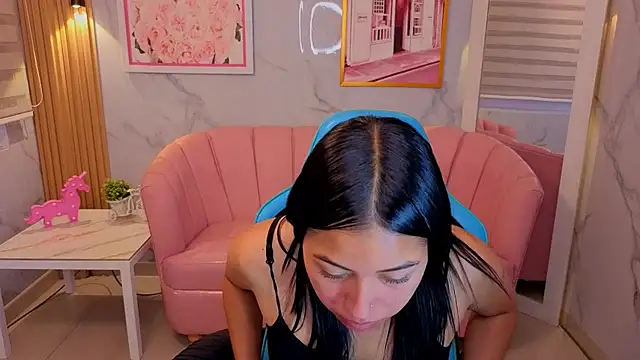 lia x a online show from June 19, 2026, 12:44 pm