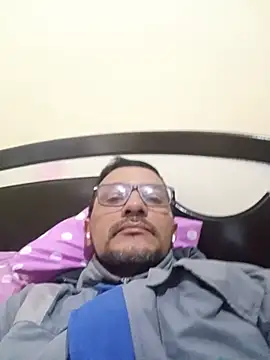 Snapshot of RIchar05 chatting on June 23, 2026, 3:10 pm RIchar05 online show from June 23, 2026, 3:10 pm
