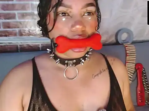 Snapshot of emma_bdsm_ chatting on June 11, 2026, 7:55 pm emma bdsm online show from June 11, 2026, 7:55 pm