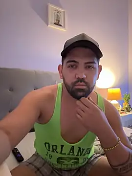 Enrique181 online show from June 3, 2026, 8:24 pm