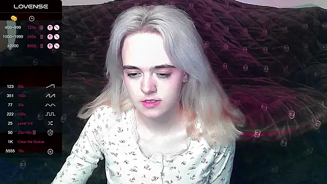 Oxcy Secret online show from June 20, 2026, 7:19 pm