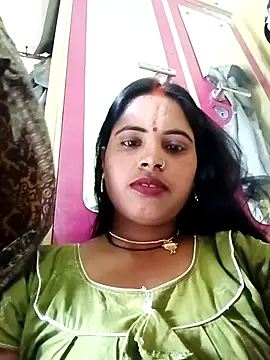 Snapshot of KRITIKA01990 chatting on July 5, 2026, 5:47 am KRITIKA01990 online show from July 5, 2026, 5:47 am