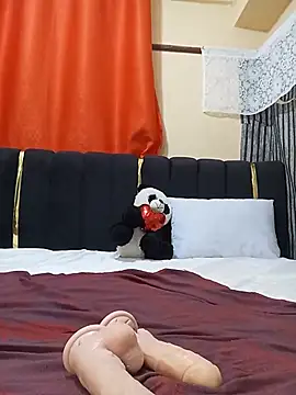 Naughty nigerbitch online show from July 27, 2026, 6:04 pm