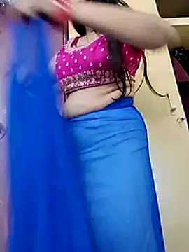 Snapshot of Romantic_riya_06 chatting on July 13, 2026, 4:34 am Romantic riya 06 online show from July 13, 2026, 4:34 am