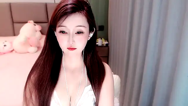 Mimi66688 online show from August 6, 2026, 12:00 pm