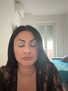 BellaDolce  online show from July 17, 2026, 3:20 pm