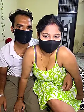 Snapshot of Aliya_roy22 chatting on June 10, 2026, 4:52 pm Aliya roy22 online show from June 10, 2026, 4:52 pm