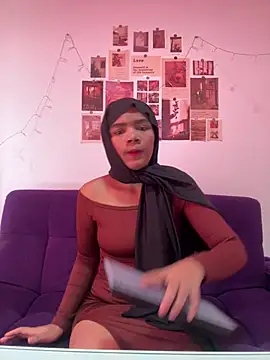 Jalilat Billal 02 online show from June 5, 2026, 8:47 pm