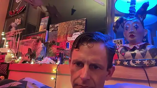 Rivenx2099 online show from June 5, 2026, 5:56 am