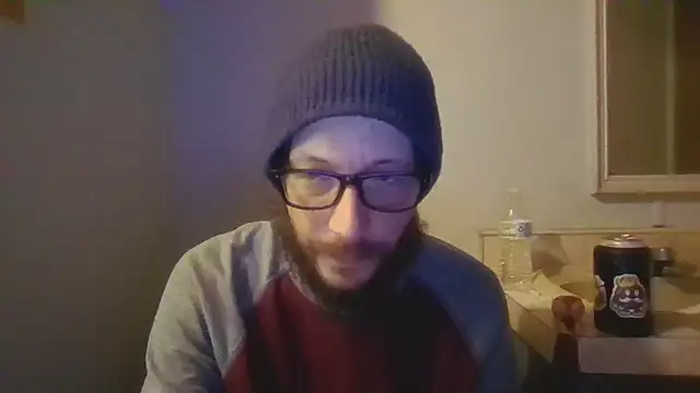 Snapshot of IggyGodsbane chatting on June 5, 2026, 7:52 pm IggyGodsbane online show from June 5, 2026, 7:52 pm