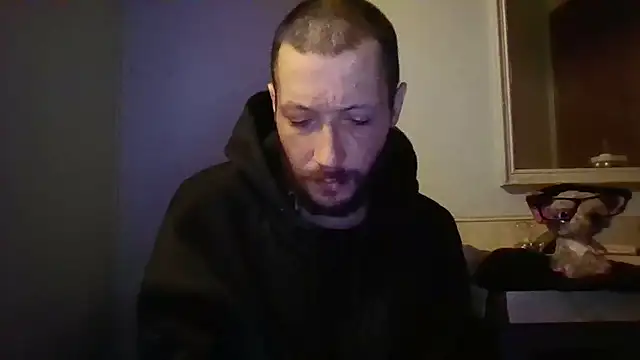 Snapshot of IggyGodsbane chatting on June 18, 2026, 9:14 am IggyGodsbane online show from June 18, 2026, 9:14 am