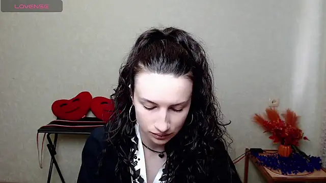 Snapshot of LilithRivi chatting on June 8, 2026, 1:55 pm LilithRivi online show from June 8, 2026, 1:55 pm