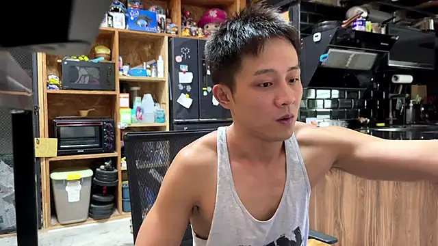 Snapshot of deansu0819 chatting on June 28, 2026, 3:35 am deansu0819 online show from June 28, 2026, 3:35 am